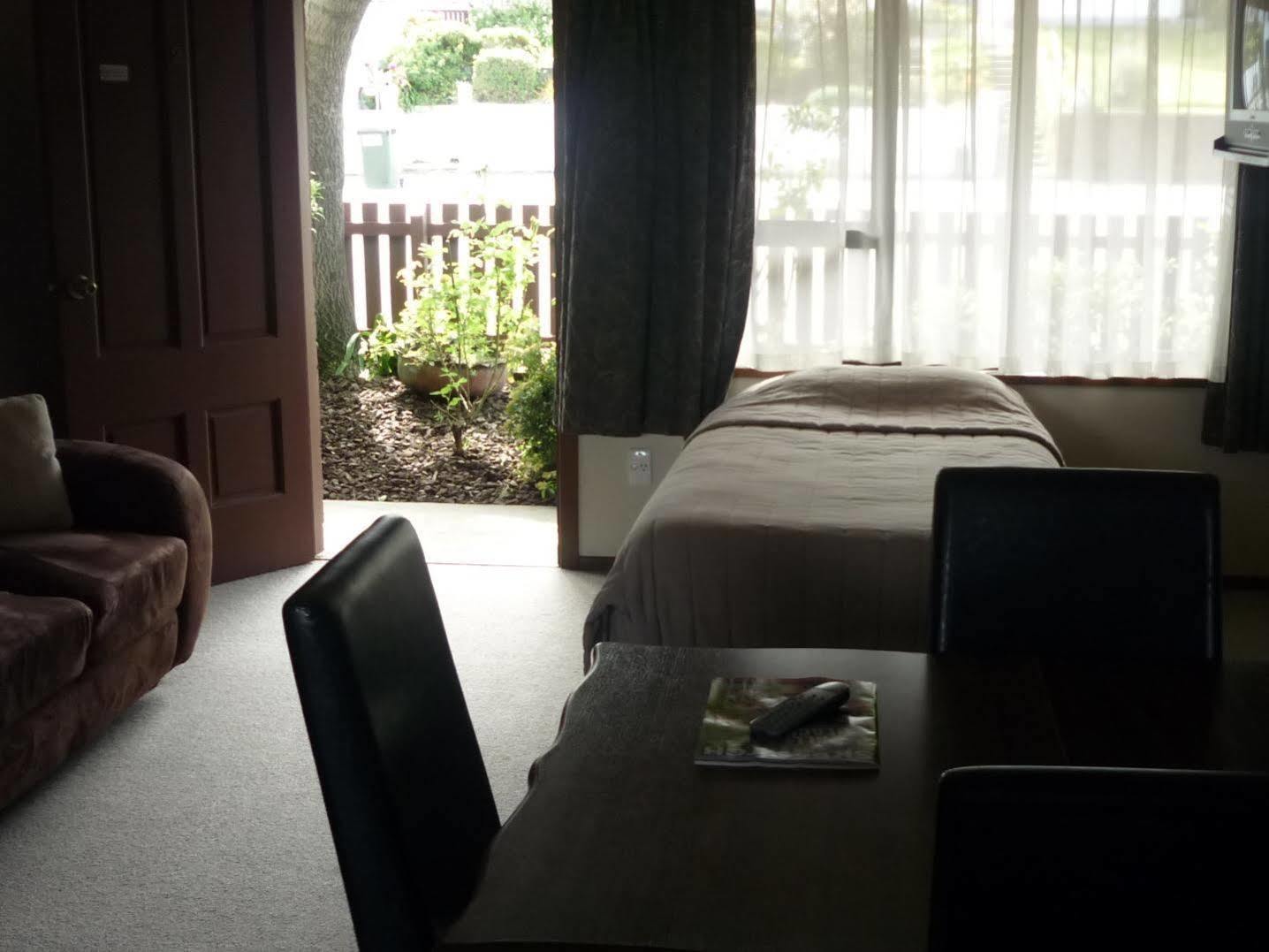 Carisbrook Motel Dunedin Eksteriør bilde
